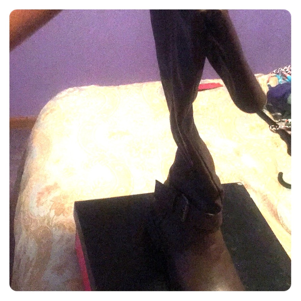 Lowell’s Boots